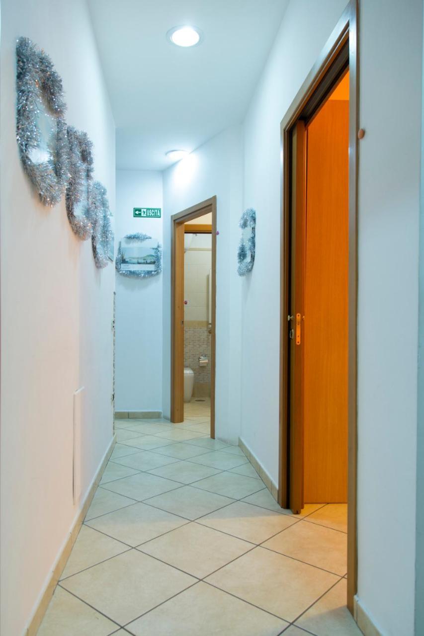 ホテル Campi Flegrei House ナポリ エクステリア 写真